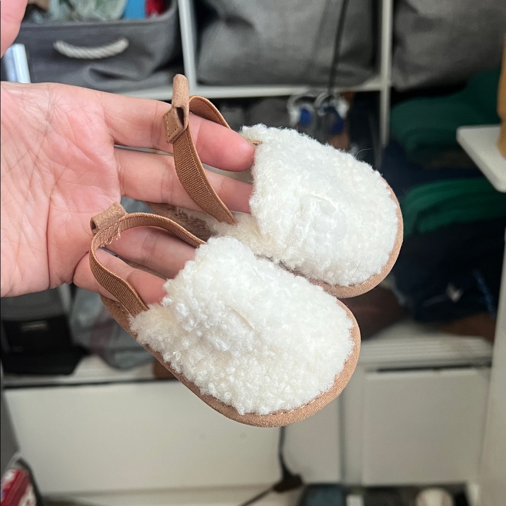 Cozy White and Tan Kids Sandals